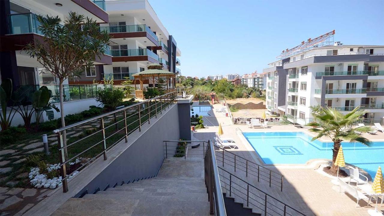 Leilighet Peaceful Riverside Retreat 10-min Walk To Beach, Steps From National Park In